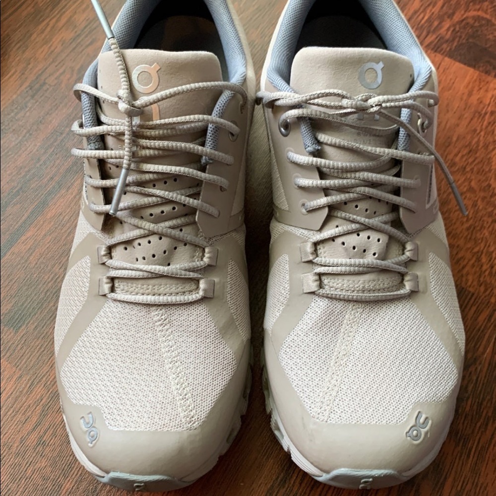 worn twice, smoke free home. taupe waterproof ON running shoes.